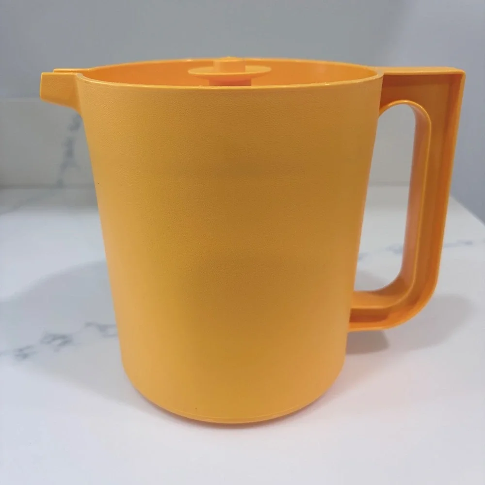 Tupperware 1.5L Push Button Pitcher Orange 1575-11 Vintage Style Kitchenware